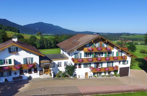 Sonnen Apartment | Double room Cat. A (from 7 nights) - Kur- & Vitalhotel Sonnen