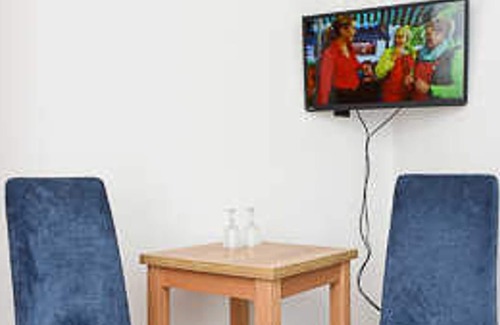Altharlingersiel House | Double room E - Huus an't Deep in Altharlingersiel