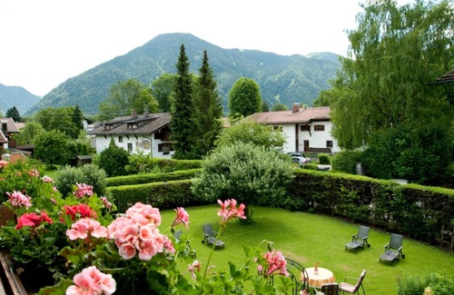 Rottach Apartment | Double room - Guesthouse Zibert