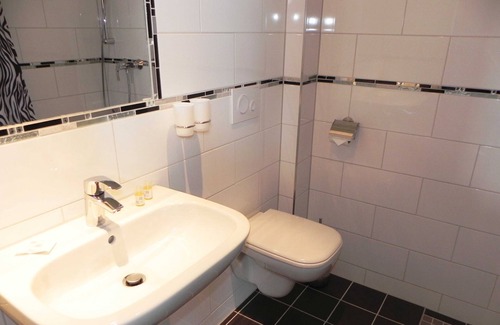Seebad Bansin Hotel | Double Room Lake Side - Domke's Hotel Garni "House on the Lake"