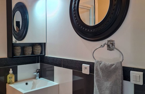 Saint-Priest House | Double room overlooking landscaped garden and swimming pool in charming house