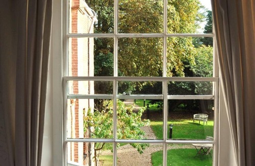 Cromer Hotel | Double room-Standard-Ensuite with Shower-Small Double: Room 7