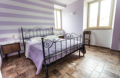 Castel del Piano Apartment | Double Room with Private Bathroom