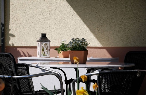 Ettenheim Apartment | Double room with shower and WC