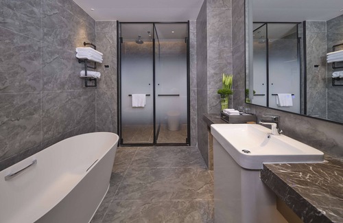 Anshan Hotel | Doubletree By Hilton Anshan