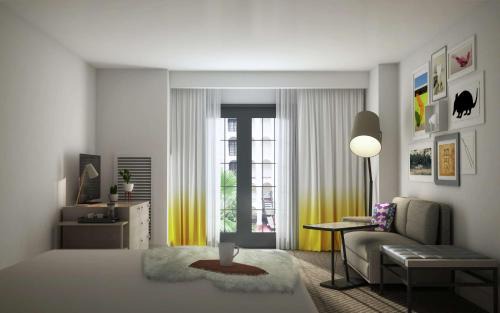 St. Johns Hotel | DoubleTree by Hilton Austin