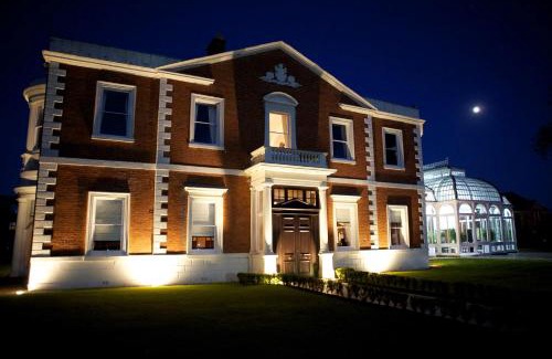 Hoole Hotel | DoubleTree by Hilton Chester