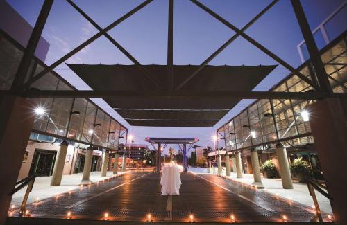 Darwin City Centre Hotel | DoubleTree by Hilton Esplanade Darwin