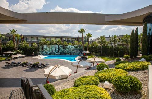 Karaoz Hotel | DoubleTree By Hilton Izmir Airport