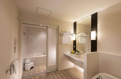 Okinawa Hotel | DoubleTree by Hilton Naha Shuri Castle