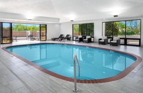 Bentonville - Fayetteville Hotel | DoubleTree by Hilton Springdale