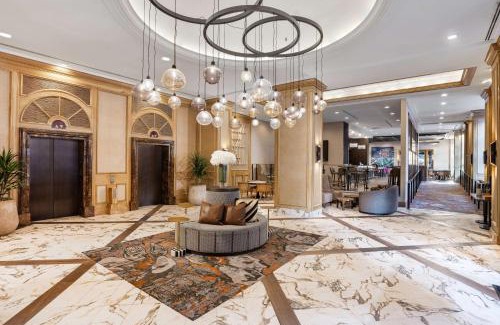 Capitol District Hotel | DoubleTree Suites by Hilton Austin Downtown Capitol