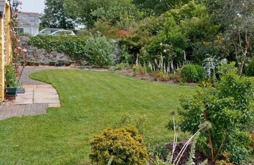 Truro House | Dover Row Cottage