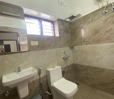 Kovalam Apartment | DOWN TOWN HOLIDAYS Kovalam