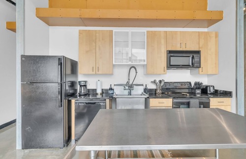 The Gulch Apartment | Downtown 1 Bedroom Loft in the Gulch
