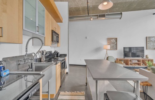 The Gulch Apartment | Downtown 1 Bedroom Loft in the Gulch