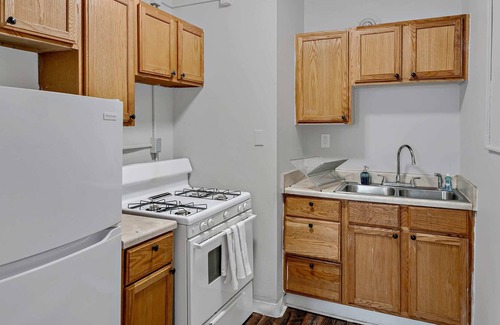 Downtown Harrisburg House | Downtown 1BR with Work Space