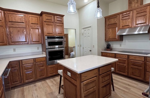 Roswell House | Downtown 4-bedroom house with views and lots of space