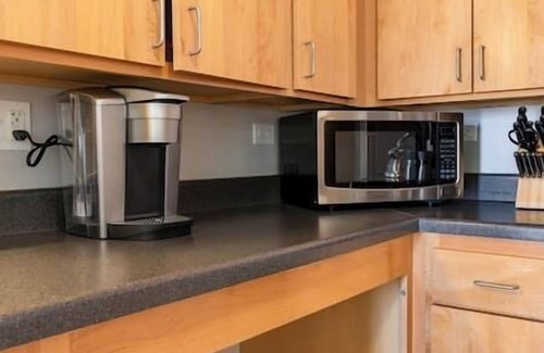 The Loop Condo | Downtown 9bd - Sleep 18 - (4 units, same floor)