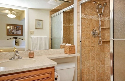 Aspen Condo | Downtown Aspen | 3 Bedroom | Walk to Lift