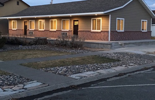 Cody House | Downtown Cody! Bobbi's Bunkhouse C