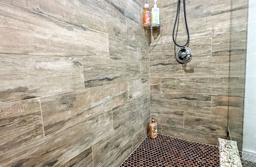 Denton Apartment | Downtown Denton Delight Loft