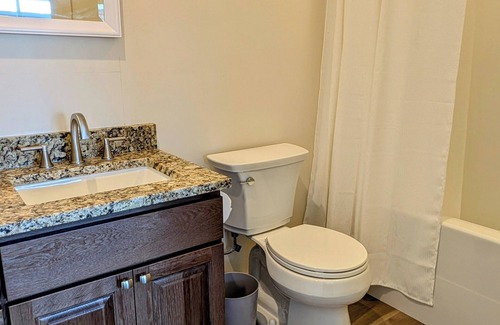 Friday Harbor Apartment | Downtown Friday Harbor! Newly Built! (HB)