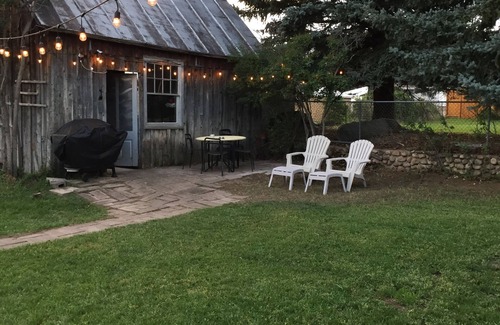 Buena Vista House | Downtown Historic Victorian Getaway, Charming And Quaint With Wifi STR-056
