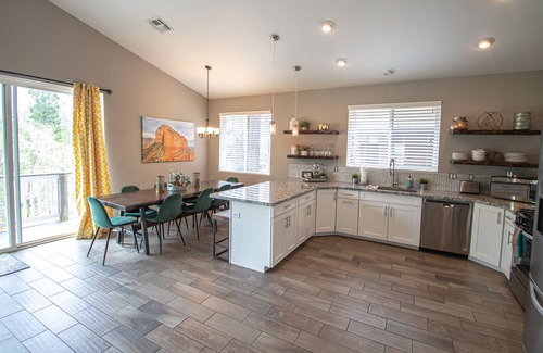 Flagstaff House | Downtown House with NEW Game Room!