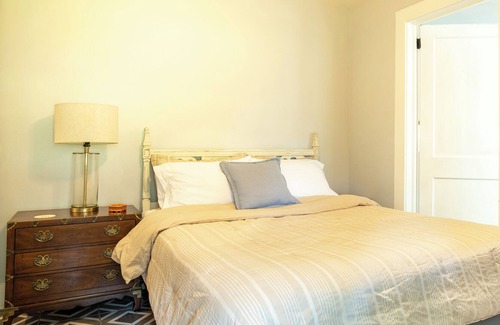 Lincolnton Cottage | Downtown Lincolnton Railway Home