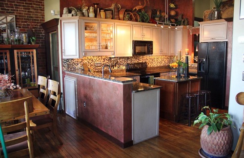 Hendersonville Apartment | Downtown Loft in the Heart of Historic Hendersonville! Best Main St Location!