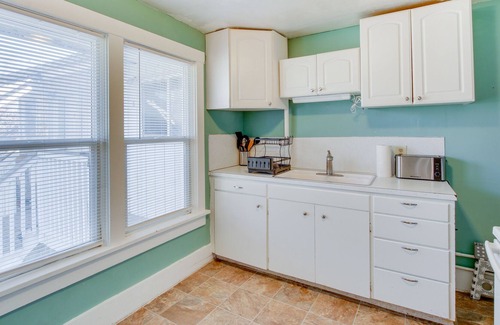 Logan Apartment | Downtown Logan Vacation Rental 3 Mi to USU Campus!