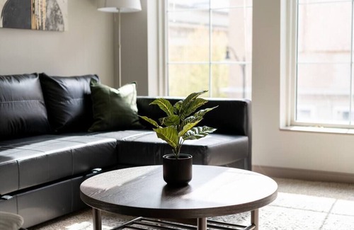 Downtown Columbus Apartment | Downtown Luxury Apartment