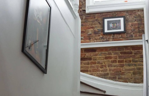 New Pathways Apartment | Downtown Memphis The Rolling Stones Studio Apt 202