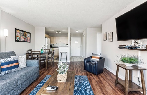 South Loop Condo | Downtown MICH AVE#4 King Beds |Grant Park, 2bd/2ba