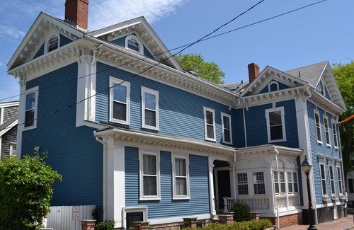 Nantucket Town Apartment | DOWNTOWN NANTUCKET APARTMENT