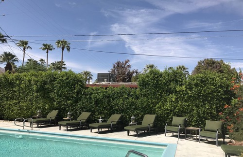 Warm Sands Villa | Downtown-PALM-SPRINGS-Get-AWAY