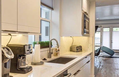 Central City House | Downtown ✦ Perfect Location ✦ Hot Tub & Sauna ✦ Garage ✦ Private Yard ✦ Pinball