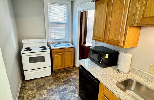 Downtown House | Downtown Private Home near Woodland Park Lex.Ky - 30 day min - 365 day stay