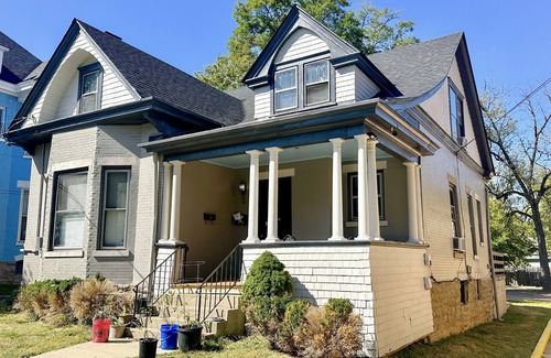 Downtown House | Downtown Private Home near Woodland Park Lex.Ky - 30 day min - 365 day stay