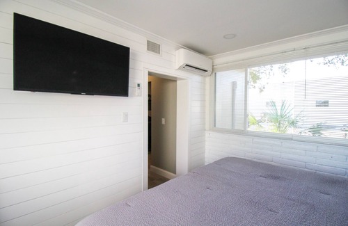 Downtown Condo | Downtown Sarasota, Speakeasy
