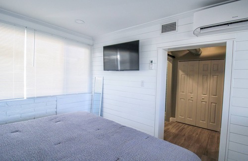 Downtown Condo | Downtown Sarasota, Speakeasy