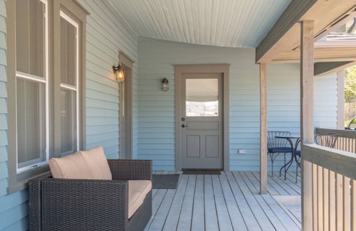 Brevard Apartment | Downtown studio in Brevard - Lumberyard Arts District
