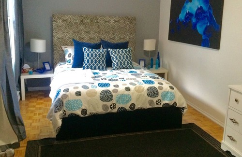 Cote-Des-Neiges—Notre-Dame-De-Grace Condo | Downtown Vip, High End Decor, good Value