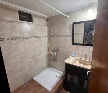 Jose Ingenieros Apartment | Dpto. Excelente acceso, cercano a estadio.