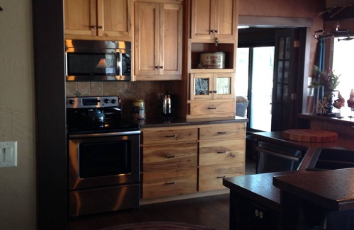 Legend Lake Cottage | Draft week only. Great 3 bedroom cottage on a lake 40 minutes from Lambeau!