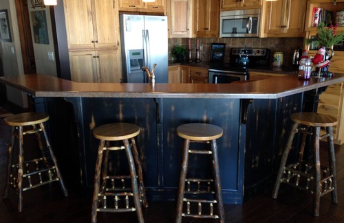 Legend Lake Cottage | Draft week only. Great 3 bedroom cottage on a lake 40 minutes from Lambeau!