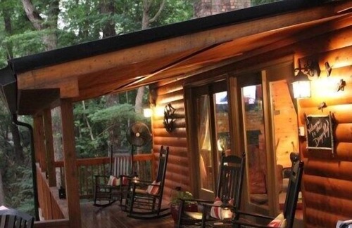Ellijay Cabin | Dragonfly on the Cartecay- Romantic Getaway or Just Get Away! Tube or Kayak from