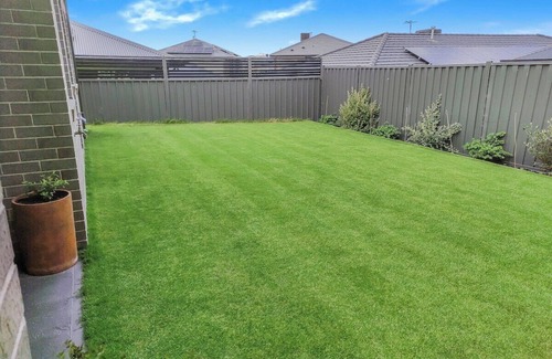 Clyde House | Dream Family Home w/Pool Table in Central Clyde