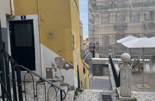 Lisbon Old Town Ski Chalet | Dream for 4 in the heart of Lisbon